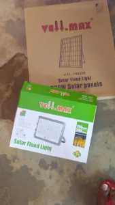 Ve max solar flood light