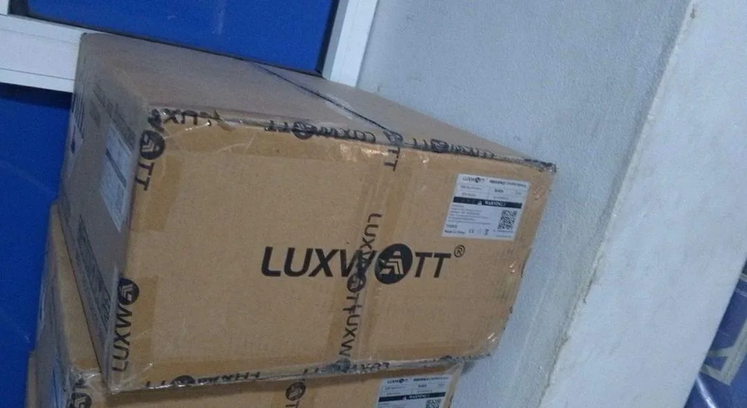 Can I Connect Two LuxWatt Lithium Batteries Together?