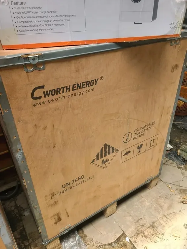 Cworth All in One 10kva Inverter and 16kwh Lithium Battery