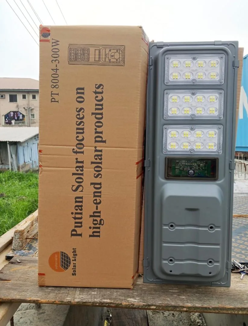 Putian Solar Street Light for Factory Price in Nigeria